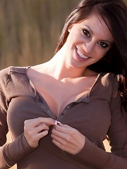 Talia Shepard gets naked on the train tracks!